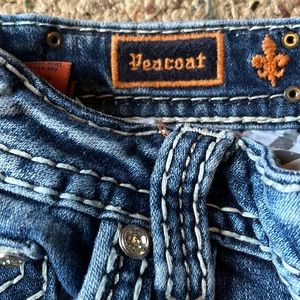 Peacoat-Rock Revival women distressed jeans 31/33 gently worn